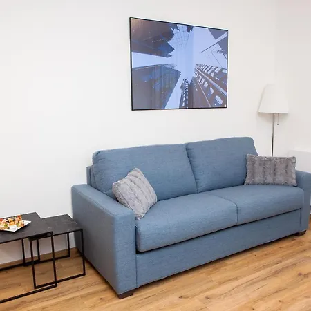 Viviena Apartment *