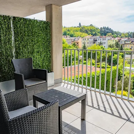 Viviena Apartment